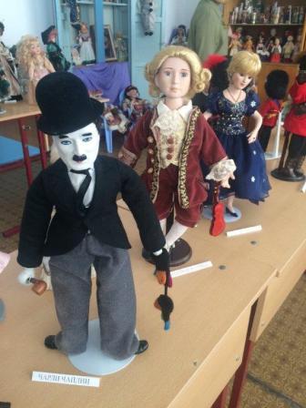 Выставка кукол