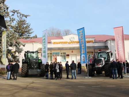 Тбилисским аграриям рассказали, как увеличить производство пшеницы