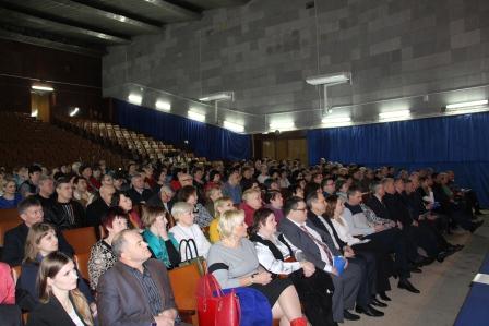 Евгений Ильин провел расширенное планерное совещание