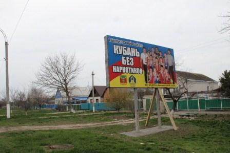 Евгений Ильин поручил облагородить территорию возле шестой школы