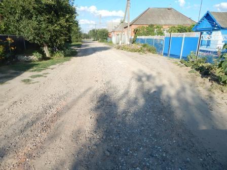 В Тбилисской прогрейдировали дороги еще на трех улицах и переулке