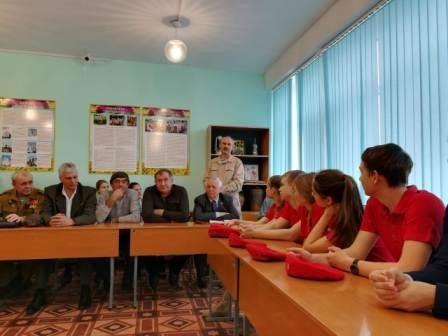 В шестой школе состоялся круглый стол «Расскажите мне про Афганистан…» 