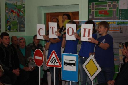 В пятой школе станицы Тбилисской открыли кабинет ПДД и Парту Героя