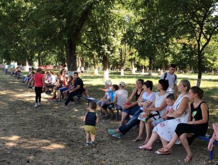В парке им. Семыкина прошел массовый спортивный праздник