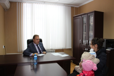 Евгений Ильин провел прием граждан
