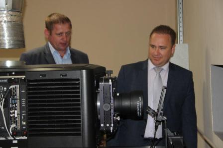 В тбилисском кинотеатре установили 3D оборудование