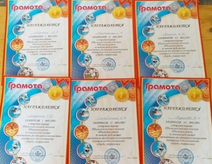 В Тбилисской прошел турнир по шашкам среди людей с ограниченными возможностями