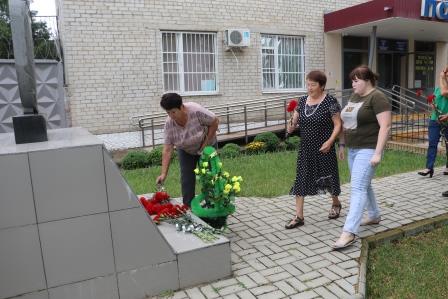 В Тбилисском районе почтили память сотрудников Отдела МВД, погибших при выполнении служебного долга