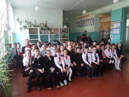 Казачий сбор прошел в школе № 16