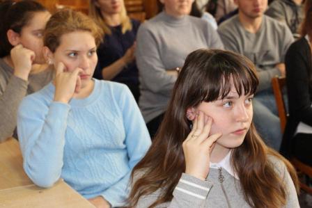 В районной библиотеке прошел урок мужества