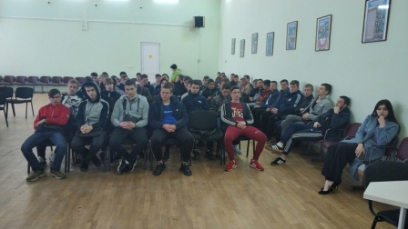 Ванновским студентам рассказали о поэте-фронтовике К.Я. Ваншенкине