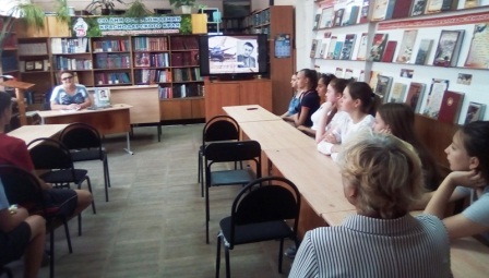 «Мы ехали шагом, мы мчались в боях»