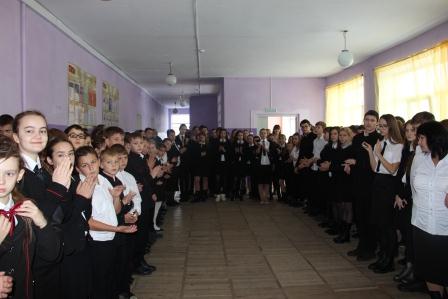 Тбилисский школьный автопарк пополнился автобусом