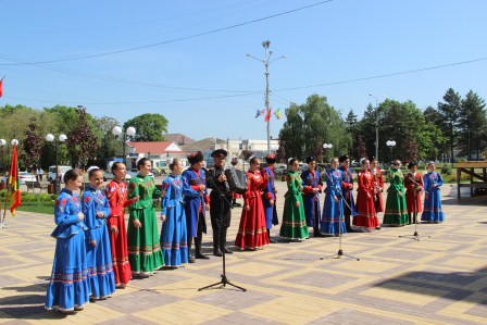 В Тбилисском районе выступили братья Чижай 
