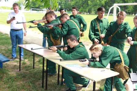 В Тбилисском районе прошла военно-патриотическая игра «Марш Бросок»