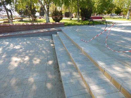 Центральный парк станицы Тбилисской преображается