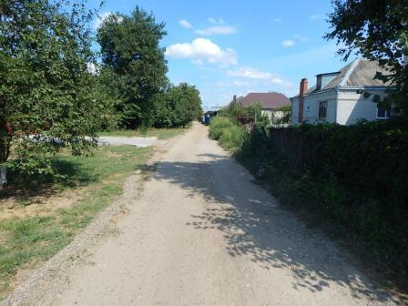 В Тбилисской на улицах Ленина и Розовой прогрейдировали дороги