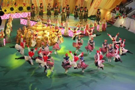 Праздник урожая-2013 в Баскет-холле