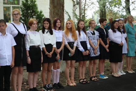 В школах Тбилисского района прозвенел первый звонок