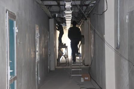 Работы на спорткомплексе в Тбилисской идут полным ходом