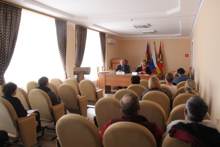 В Тбилисском районе с хозяйствующими субъектами провели совещание