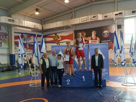 Тбилисцы привезли награды сразу с двух турниров по греко-римской борьбе