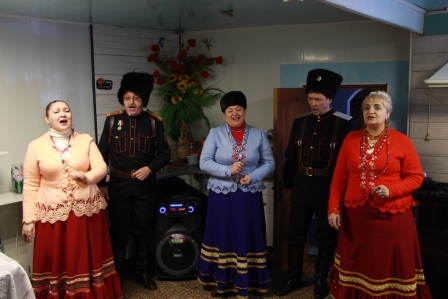 Трем ветеранам из Тбилисского района вручили медали в честь 75-летия Победы