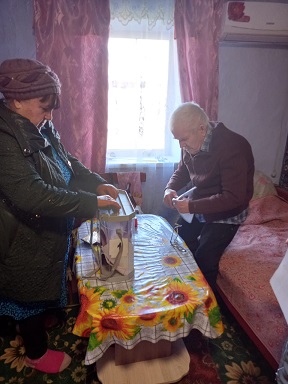 Продолжается голосование на досрочных выборах главы Песчаного сельского поселения