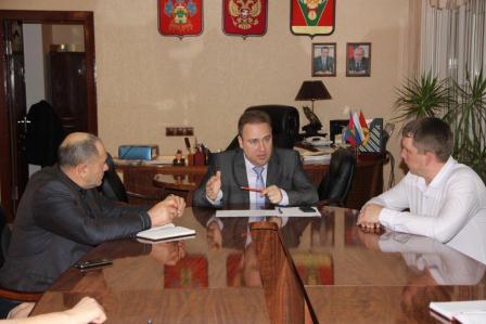 Евгений Ильин провел рабочую встречу с главами поселений