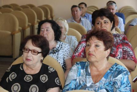 Евгений Ильин встретился с общественниками