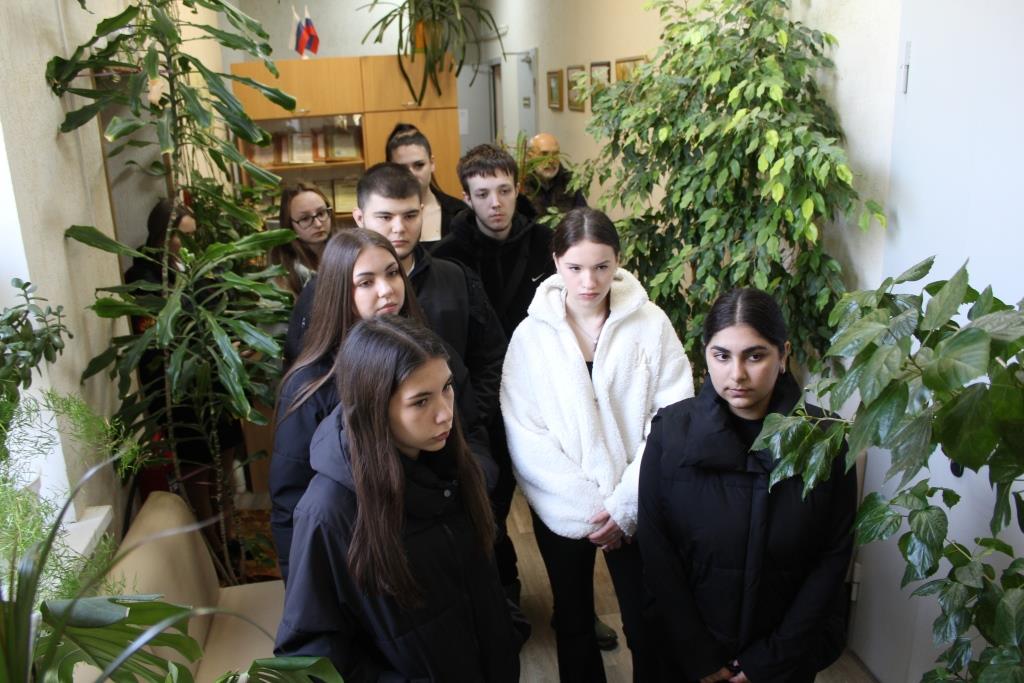 Муниципальный архив посетили студенты