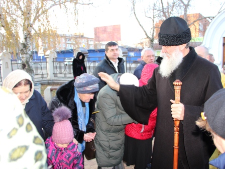В храме Андрея Первозванного отмечают престольный праздник 