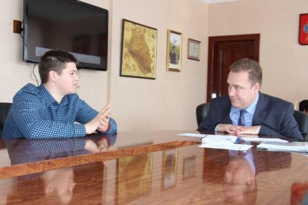 Евгений Ильин провел прием граждан