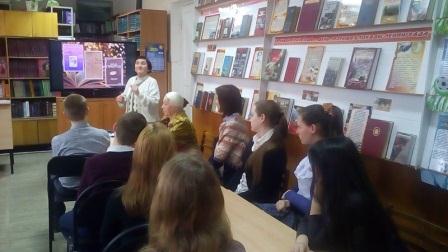 На поэтическом вечере