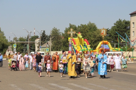В День святых Петра и Февронии в Тбилисской состоялся крестный ход