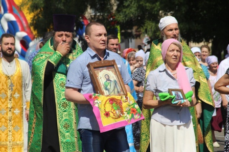 В День святых Петра и Февронии в Тбилисской состоялся крестный ход