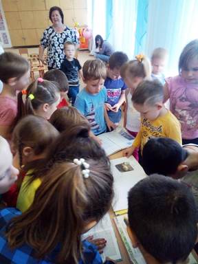 Сотрудники библиотеки посетили детский сад «Наше счастье» 