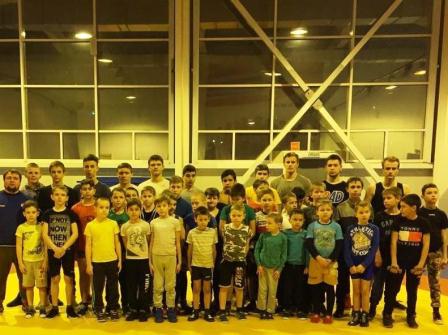 В «Олимпе» прошел турнир по вольной борьбе