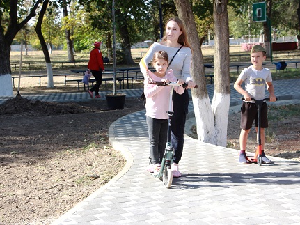 В Тбилисском районе открыли парк имени И.Е. Семыкина после реконструкции