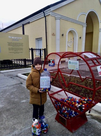 Ученик школы № 4 Кирилл Погребняк продолжает экологические акции