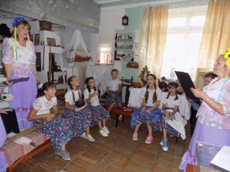 В Ловлинской отметили 80-летие Краснодарского края и 225-летие освоения казаками кубанских земель