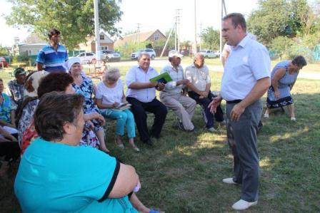 Каждый вечер глава района встречается с жителями