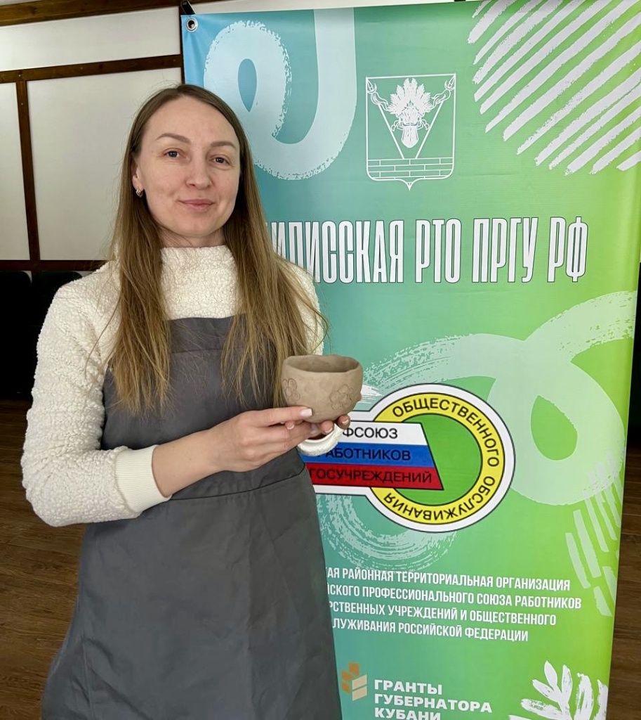 Состоялся очередной мастер-класс по лепке из глины!