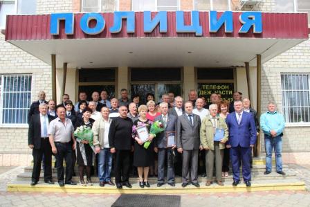 Евгений Ильин поздравил ветеранов органов внутренних дел