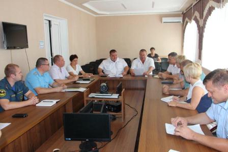Евгений Ильин провел совещание с представителями силовых структур