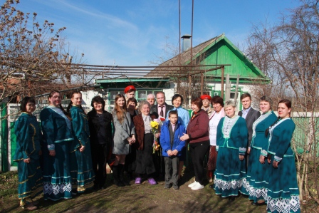 В Тбилисском районе труженицам тыла вручили юбилейные медали