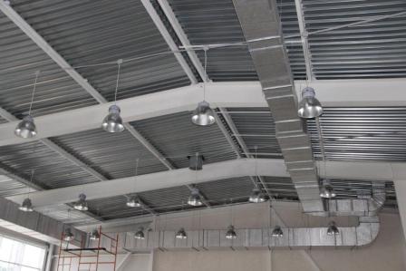 Глава Тбилисского района лично контролирует ход работ на спортивном комплексе