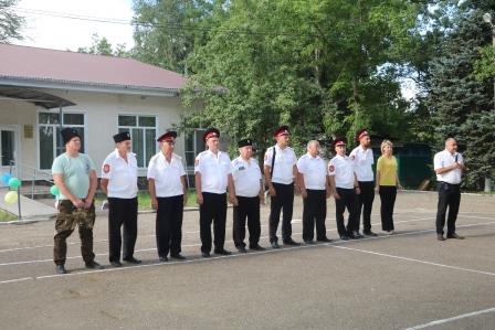 В Тбилисском районе проходит многодневный поход для казачат