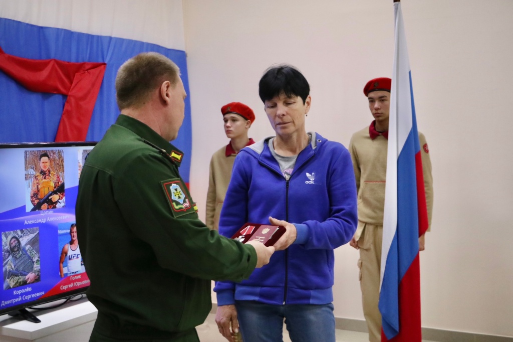 Награды мужества переданы семьям героев СВО