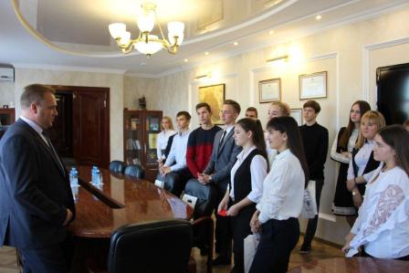 Глава Тбилисского района встретился с президентами школ